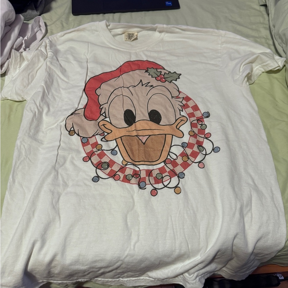 5 For $25 Donald Duck shirt